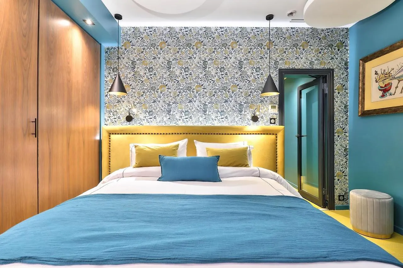 **** Appart hôtel Chez Oscar Apart’hôtel Champs Elysées Paris France