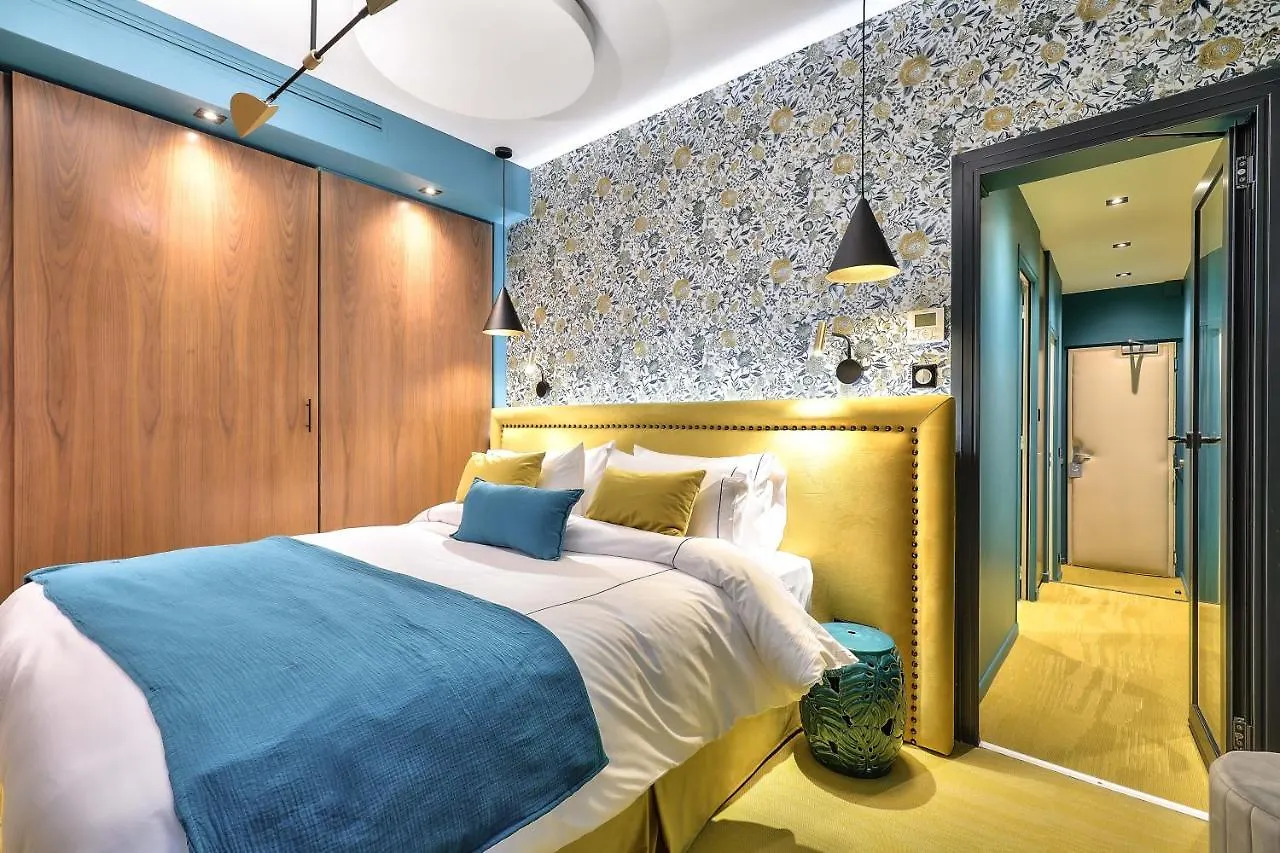 Hotel 33 Marbeuf París