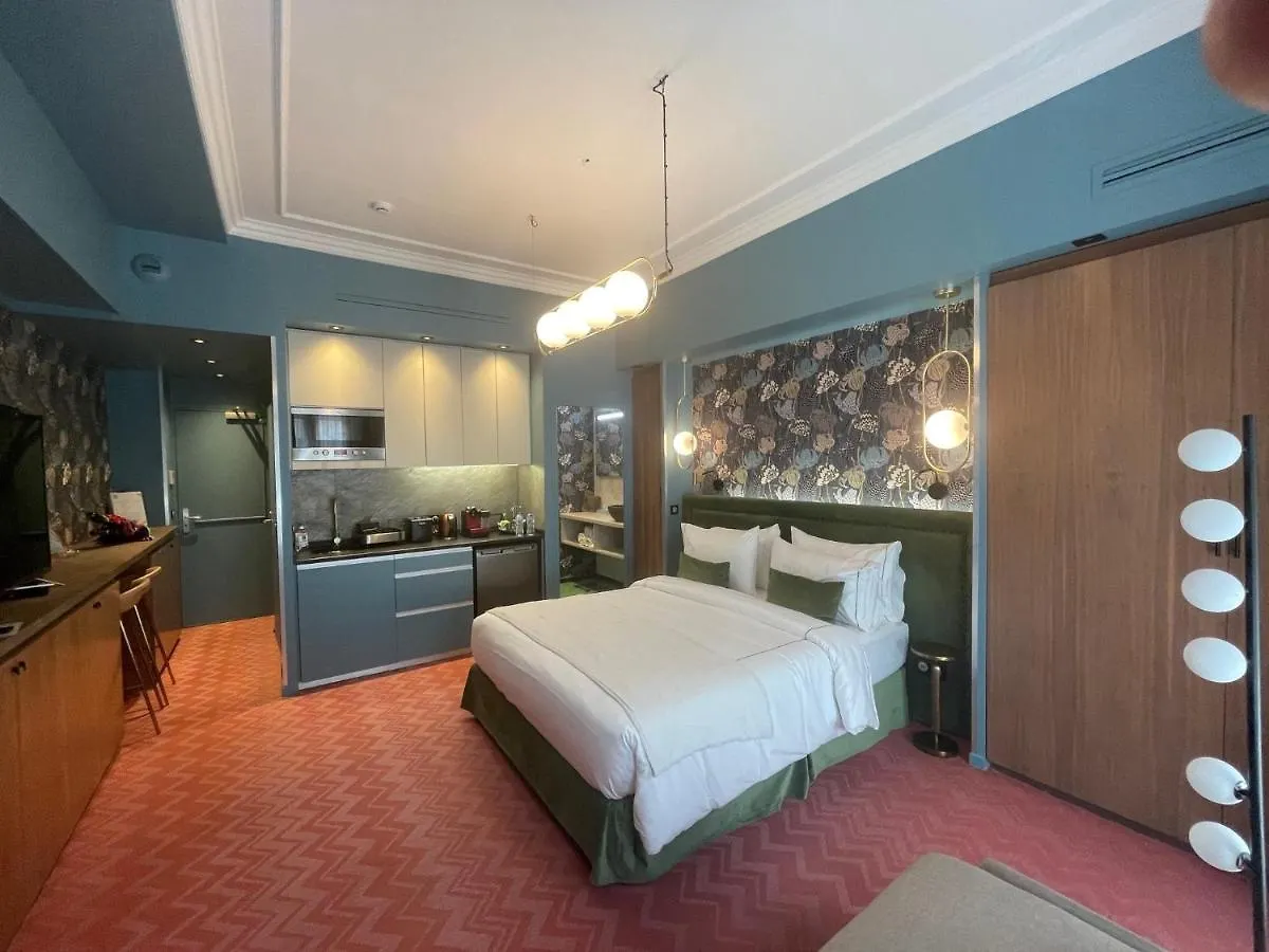 Hotel 33 Marbeuf París