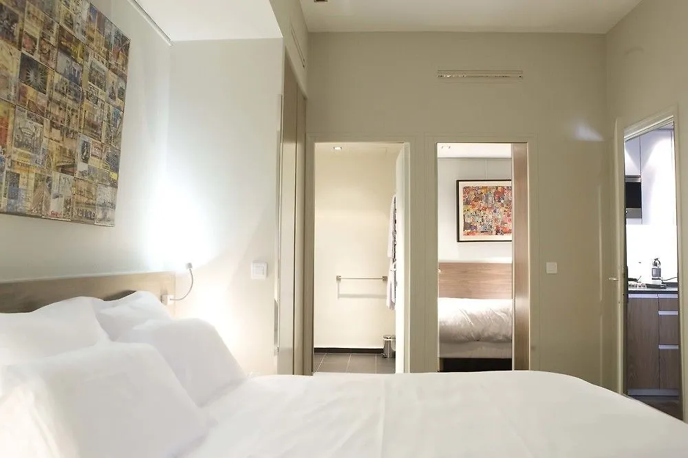 Hotel 33 Marbeuf París