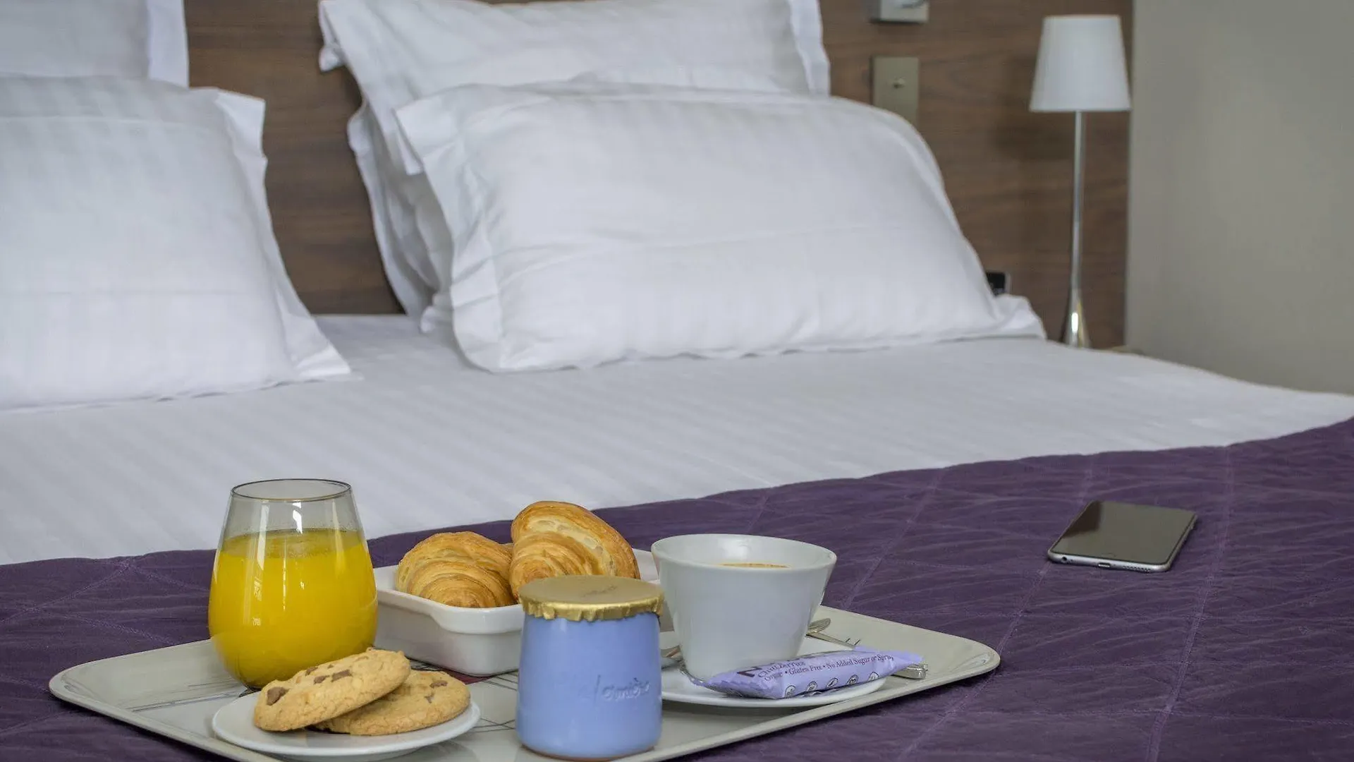 Hotel 33 Marbeuf París Apartahotel