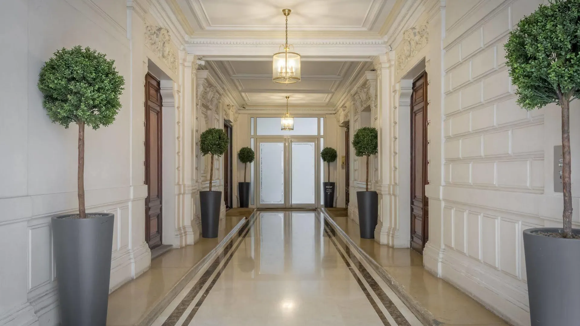 Hotel 33 Marbeuf París